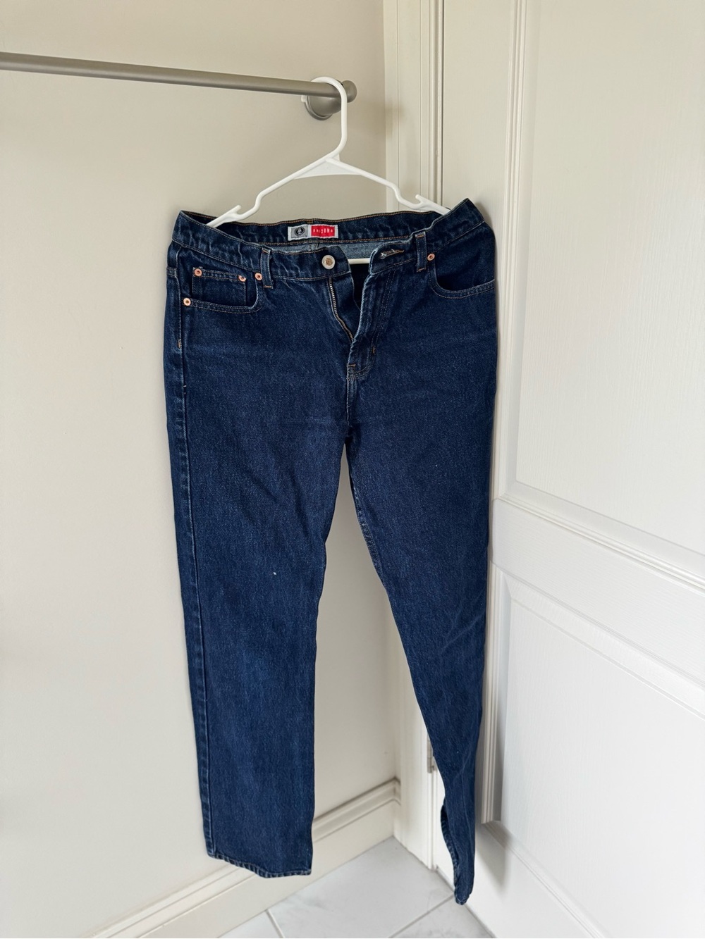 Levi's Dark Indigo Straight Leg Women's Jeans